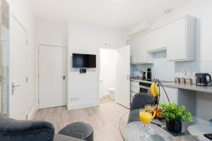Cozy 1 Bedroom apartment, 30 mins to Oxford street by tube C