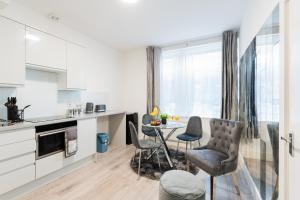 Cozy 1 Bedroom apartment, 30 mins to Oxford street by tube C