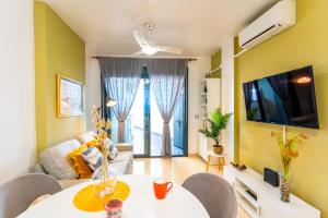 Take a Break Colinas Golf