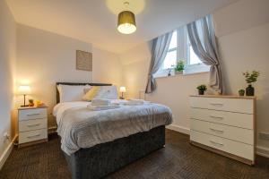Comfortable 1-Bed Apartment Stamford Town Centre