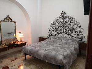 Ape Regina agriturismo 2 Montelarco