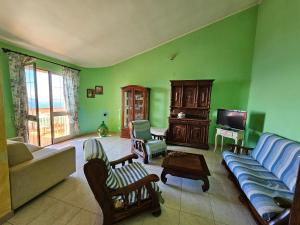 Casa con magnifica vista mare