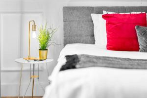 Birmingham City Centre - Terrace - King-size Bed - WIFI - Netflix - Top Rated - 42M