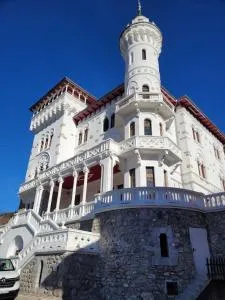 Dans château des magnans, grand appartement 10 couchages - 勒索兹