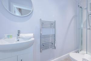 Rocky Lane Urban Apartments by Charming Apartments - Flat 1