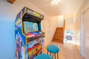 Villas Villa'Kib terrasse BBQ piscine Arcade games : photos des chambres