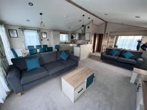 Holywell View 30 - Cubert