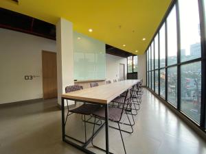 Maxley Suites Dormitory C1