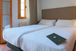 Hotel Tugasa El Almendral