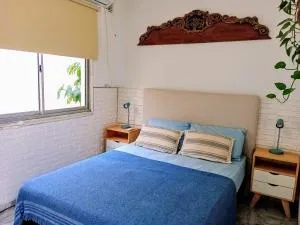 CASA PATRIA, con cochera, patio, parrilla - Monte Cristo