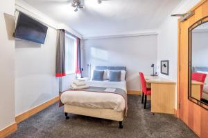 Double Room - Disability Access room in Portland House Hotel at Derby Conference Centre