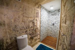 The Artist by Vallettastay