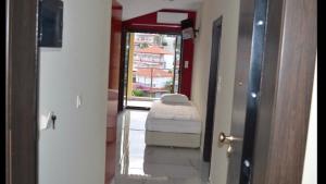 KYPRIOTIS LEONIDAS APARTMENTS