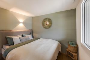 Bijou Lake Side Panorama - Seeblick und Erholung nahe Interlaken