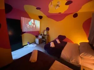 The Socials - Platform 1 - Warmsworth