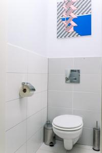 Plac Grunwaldzki Cosy Apartment by BookingHost