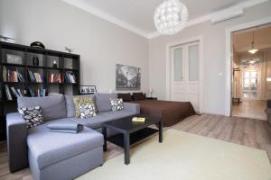 BpR Castle Hill Apartment with Garden