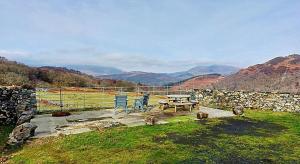 Gallestra a Rustic, Rural Retreat Farm House Nr Dolgellau Snowdonia