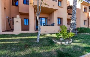 Amazing Apartment In Los Alcázares