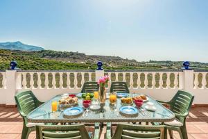 Villa Sanchez Y Rico