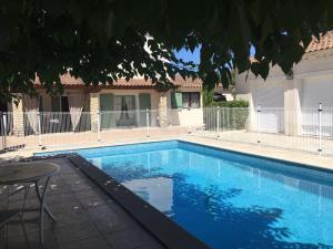 obrázek - LS1-436 - CALABRUN - Maison de ville, piscine privée, Saint-Rémy - 10 personnes