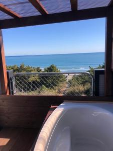 E Komo Mai 201号室