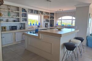 Stone Crown Manor B&B