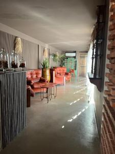 Quartier Bab Doukkala Derb Arset Aouzel n°72 
 Marrakech, 40000, Morocco.