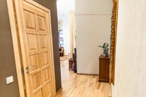 Central apartments 2 x Free Parking x SELF CHECK-IN 24h by H&H