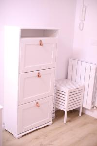 Maestro Damián, Moderna Vivienda Turística a Estrenar en Bilbao