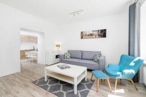 Modern One Bedroom Apartment in Poznań by Renters