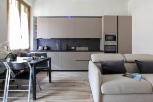 HACCA Collection - Isola-Garibaldi district 1BR