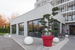 KYRIAD LYON OUEST Limonest