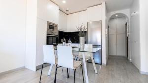 Delightful Bombarda Apartment by Unique Hosts