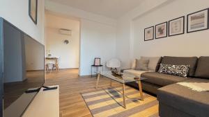 Pentelis Cozy apt in Paleo Faliro