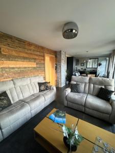 La reine appartement pour deux personnes avec magnifique vue et jacuzzi