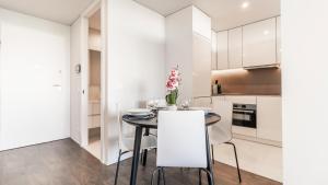 Nice Circunvalação Studio I By Unique Hosts