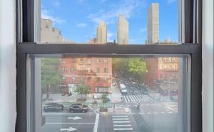 89-3FS Newly Furnished 2br 1bath UES