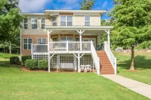 House # 08 Dock of the Bay (no pets) private pier - Centre