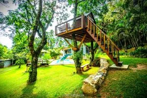 Chácara Atibaia com Casa na Árvore - جارينو