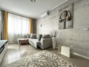 Urban Oasis: Stylish Retreat - Črnomerec