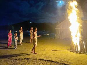 Tupis Beachfront Minihouse