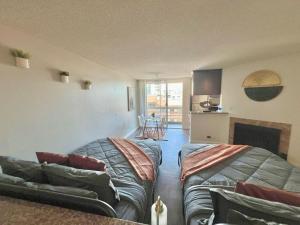 Amazing Universal Studios Loft FREE parking