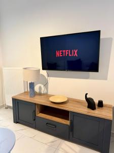 KOI Apartment Toumba SKG