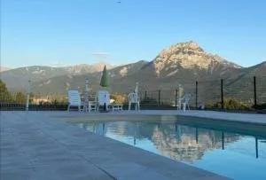 Entre Lac et Montagne - Piscine & Tennis - 雷阿隆