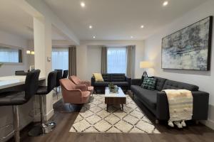Stylish Home in Prime Location North of Toronto