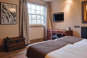 Large Twin Room room in Rose and Crown Stoke Newington