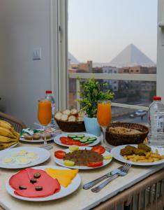 Diamond Pyramids View Inn