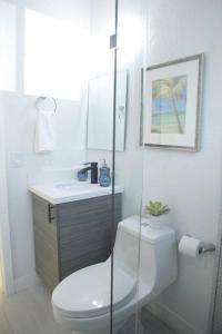 Apt 2 Miami Designer Apartment in the Upper East-Side