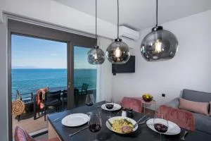 ALPHA SUITES - Koumpeli